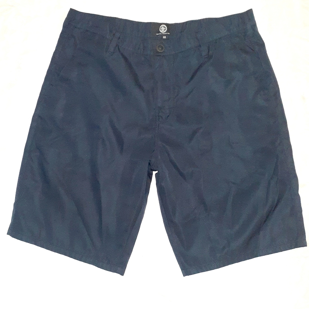 ~All Day~ Boat Short Mens Size 32